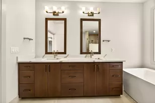 5626 Autumn Park Dr, Medford, OR 97504 - Photo 23