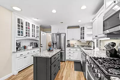 201 N Keene Way Drive, Medford, OR 97504 - Photo 11