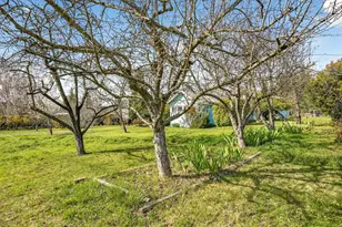 3363 Lone Pine Rd, Medford, OR 97504 - Photo 27