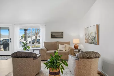 2549 NE Iris Way, Bend, OR 97701 - Photo 7