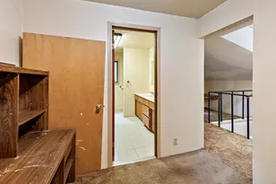 685 Jacksonville Res Rd, Jacksonville, OR 97530 - Photo 39