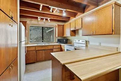 685 Jacksonville Res Road, Jacksonville, OR 97530 - Photo 25