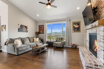 2357 Robertson, Grants Pass, OR 97527 - Photo 15