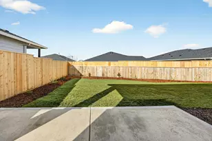 3743 Carlin Dr, Medford, OR 97504 - Photo 45