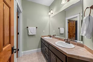 637 Oak Wood, Eagle Point, OR 97524 - Photo 29