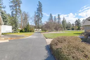 9547 Old Stage Rd, Central Point, OR 97502 - Photo 29