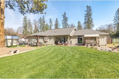 9547 Old Stage Road, Central Point, OR 97502 - Photo 27
