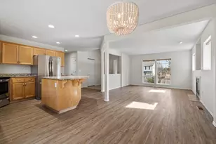 1733 SW 21st, Redmond, OR 97756 - Photo 5