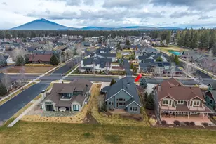 481 W Hope Ave, Sisters, OR 97759 - Photo 59