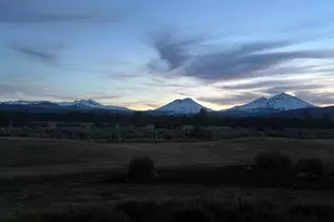 481 W Hope Ave, Sisters, OR 97759 - Photo 3