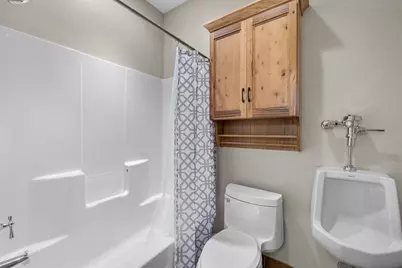 481 W Hope Avenue, Sisters, OR 97759 - Photo 47