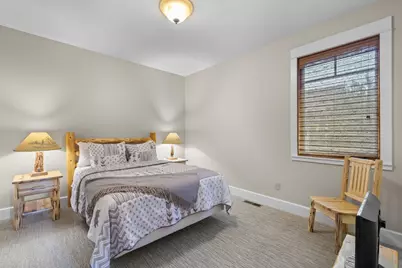 481 W Hope Avenue, Sisters, OR 97759 - Photo 13