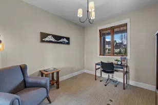 481 W Hope Ave, Sisters, OR 97759 - Photo 31