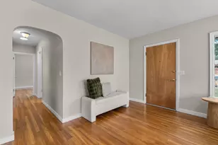 1119 NE 9th St, Bend, OR 97701 - Photo 3