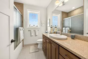 4084 Crystal Springs Dr, Medford, OR 97504 - Photo 21