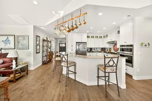 4084 Crystal Springs Dr, Medford, OR 97504 - Photo 5