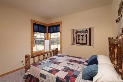 8968 Cliff Swallow Drive, Redmond, OR 97756 - Photo 17