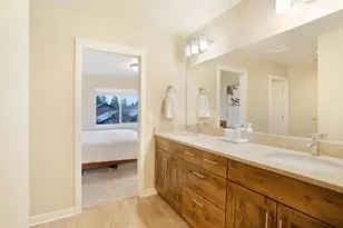 612 NE Vail Ln, Bend, OR 97701 - Photo 19