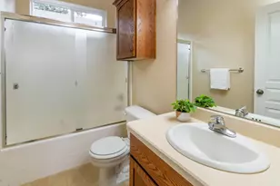 2626 NW Ordway Ave, Bend, OR 97703 - Photo 13