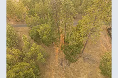 323 Eric Way, Grants Pass, OR 97526 - Photo 7