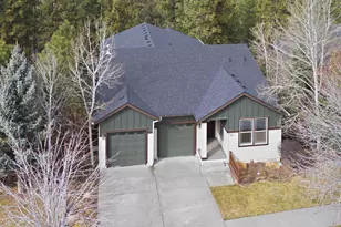 505 NW Flagline Dr, Bend, OR 97703 - Photo 1