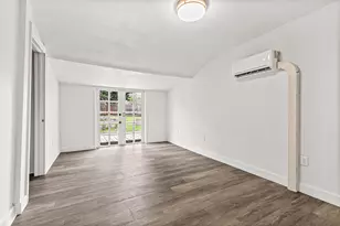 528 Pearl St, Medford, OR 97504 - Photo 11