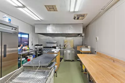 1173 Court Street, Medford, OR 97501 - Photo 17