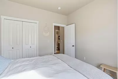 20648 Beaumont Drive, Bend, OR 97701 - Photo 13