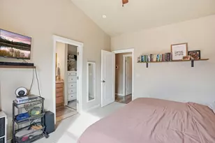 20648 Beaumont Dr, Bend, OR 97701 - Photo 11