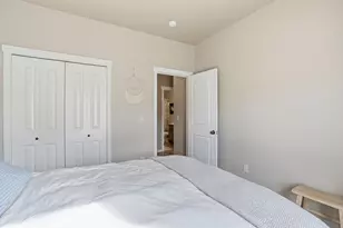 20648 Beaumont Dr, Bend, OR 97701 - Photo 23