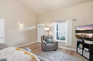 20648 Beaumont Dr, Bend, OR 97701 - Photo 7