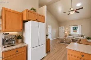 20648 Beaumont Dr, Bend, OR 97701 - Photo 15