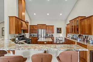 1970 Landaggard Dr NW, Salem, OR 97304 - Photo 17