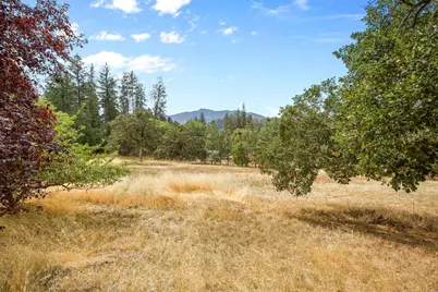 301 Robmar Lane, Grants Pass, OR 97527 - Photo 21