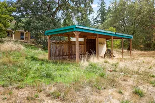 301 Robmar Ln, Grants Pass, OR 97527 - Photo 23