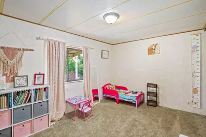 301 Robmar Lane, Grants Pass, OR 97527 - Photo 17