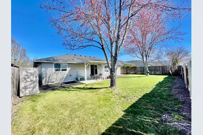 1650 Husker Butte Lane, Medford, OR 97504 - Photo 3