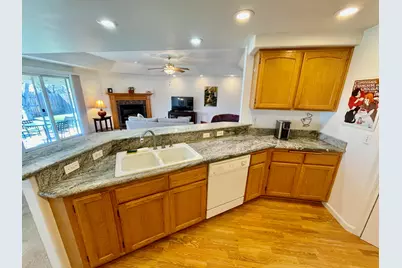 1650 Husker Butte Lane, Medford, OR 97504 - Photo 11