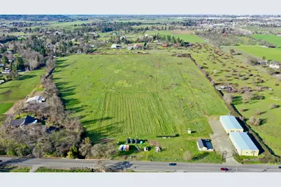 3060 S Stage Road, Medford, OR 97501 - Photo 5