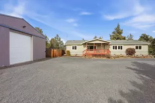 8710 NW Parkey Dr, Terrebonne, OR 97760 - Photo 1
