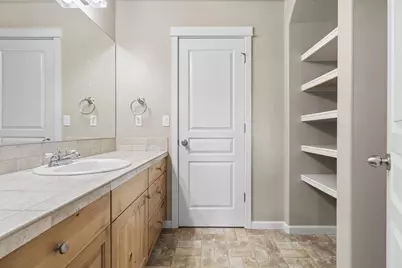 537 NW 28th Street, Redmond, OR 97756 - Photo 21