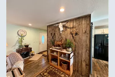 15675 Holiday Court, La Pine, OR 97739 - Photo 5