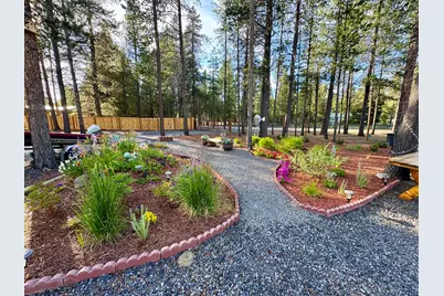 15675 Holiday Court, La Pine, OR 97739 - Photo 43