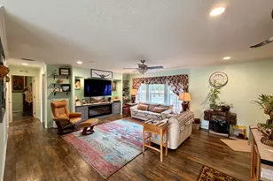 15675 Holiday Ct, La Pine, OR 97739 - Photo 7