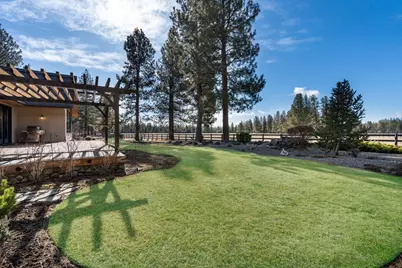 15275 Windigo Trail, Sisters, OR 97759 - Photo 9