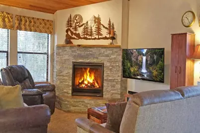 17730 W Core Road #2 Fairway Village, Sunriver, OR 97707 - Photo 1