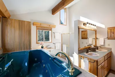 15124 E River Loop Drive E, Bend, OR 97707 - Photo 41