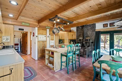 15124 E River Loop Drive E, Bend, OR 97707 - Photo 21