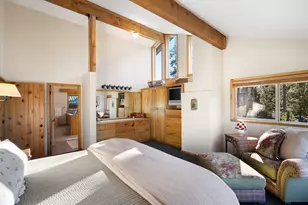 15124 E River Loop Dr E, Bend, OR 97707 - Photo 39