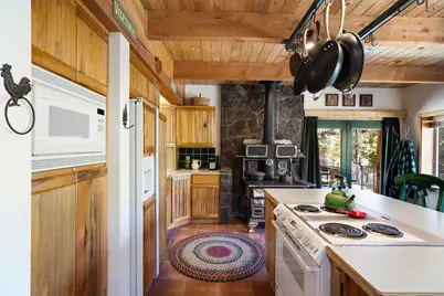 15124 E River Loop Drive E, Bend, OR 97707 - Photo 23